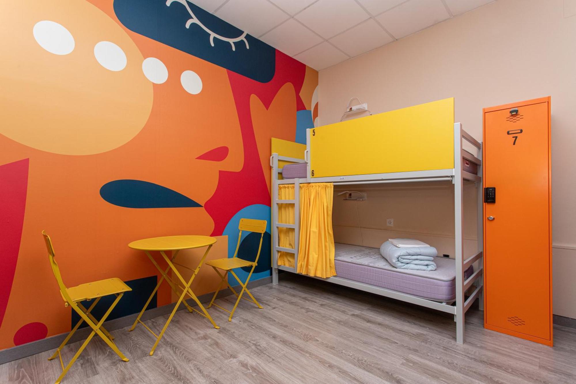 Albergue Hostel Льянес Экстерьер фото