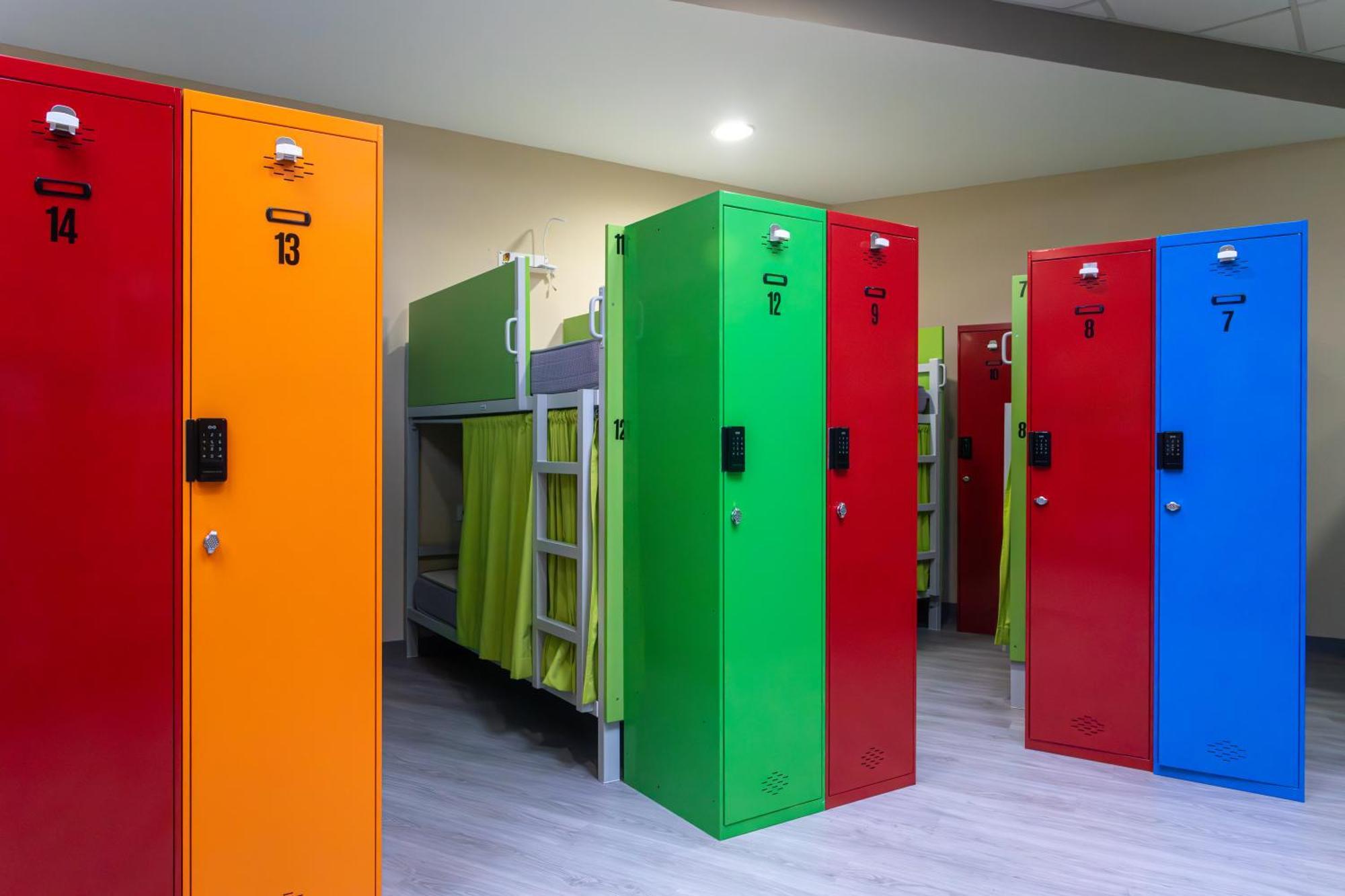 Albergue Hostel Льянес Экстерьер фото