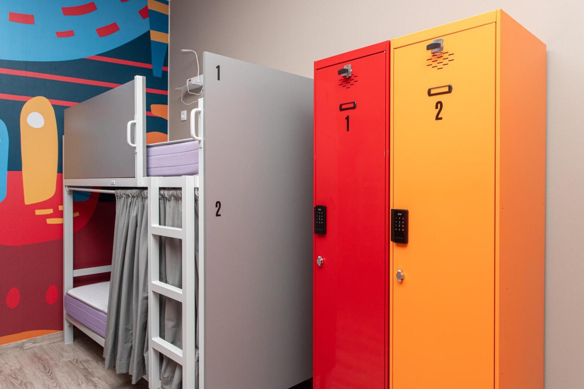 Albergue Hostel Льянес Экстерьер фото
